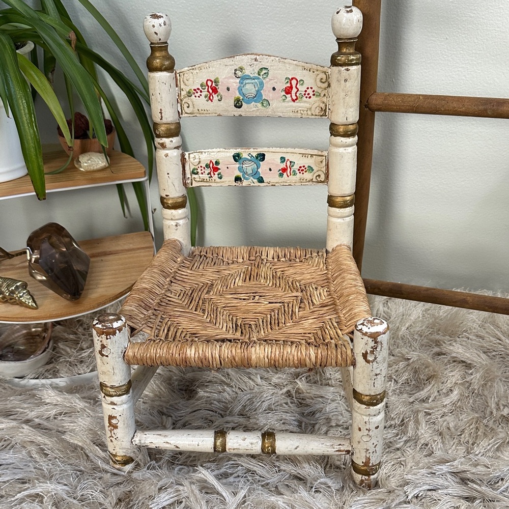 Vintage Rustic Distressed Hand‎ Painted Folk Art Wooden Doll Chair W/Rattan Seat
